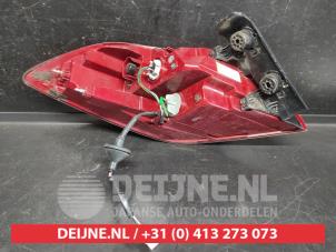 Hyundai I30 Fastback Taillight, right O741874 photo 3
