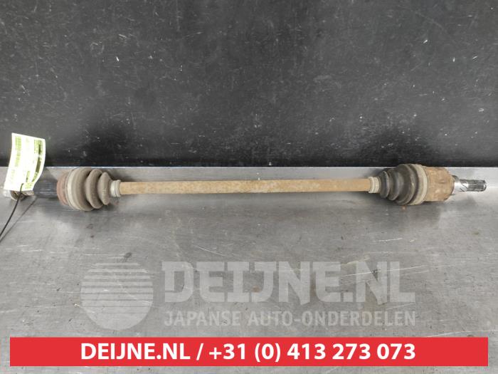 Gebruikte Aandrijfas links-achter Nissan Murano (Z51) 3.5 V6 24V 4x4 Prijs op aanvraag aangeboden door V.Deijne Jap.Auto-onderdelen BV