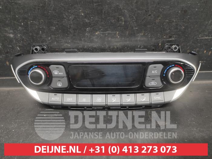 Hyundai I30 Fastback Heater control panel O741892