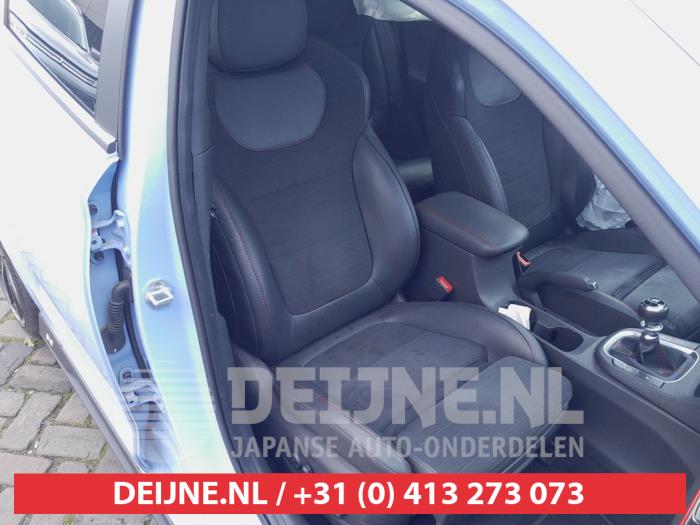 Hyundai I30 Fastback Seat, right O741917