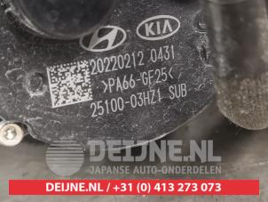 Hyundai Kona Extra waterpomp O742029 foto 3