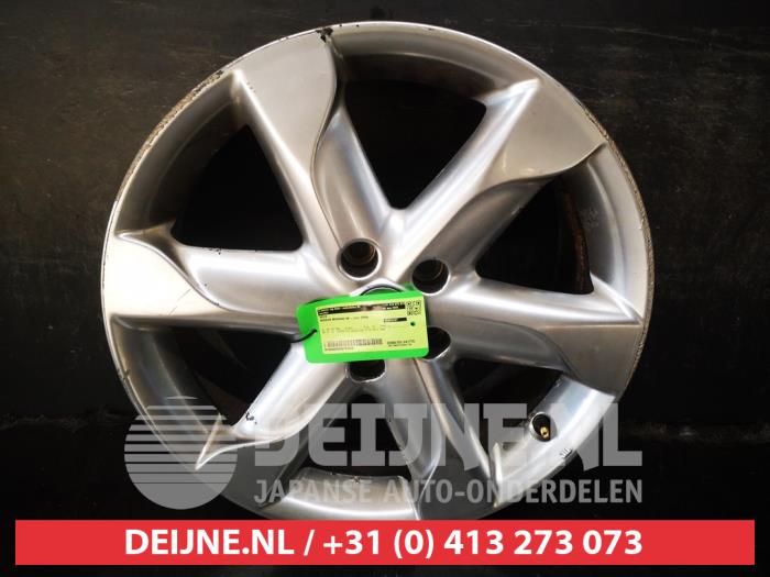 Nissan Murano Wheel O742046