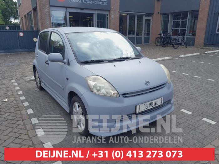 Daihatsu Sirion Koplamp rechts O742088
