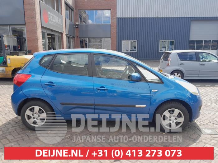 Kia Venga Tür 4-türig rechts vorne O742160