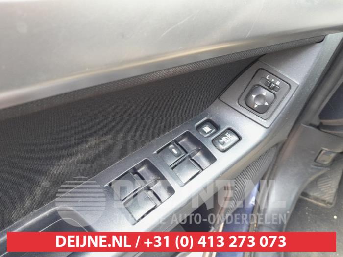 Mitsubishi Lancer Kombischalter Fenster O742189