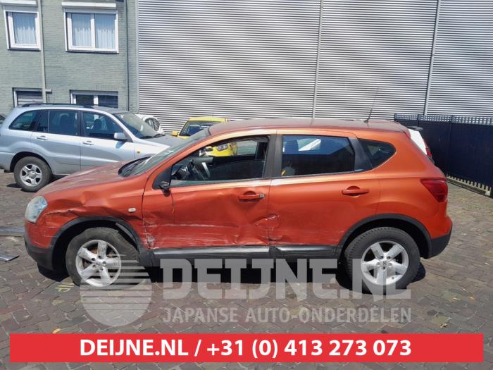 Nissan Qashqai Türscheibe 4-türig links vorne O742237