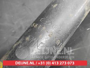 Hyundai IX35 Rear shock absorber, right O742279 photo 3