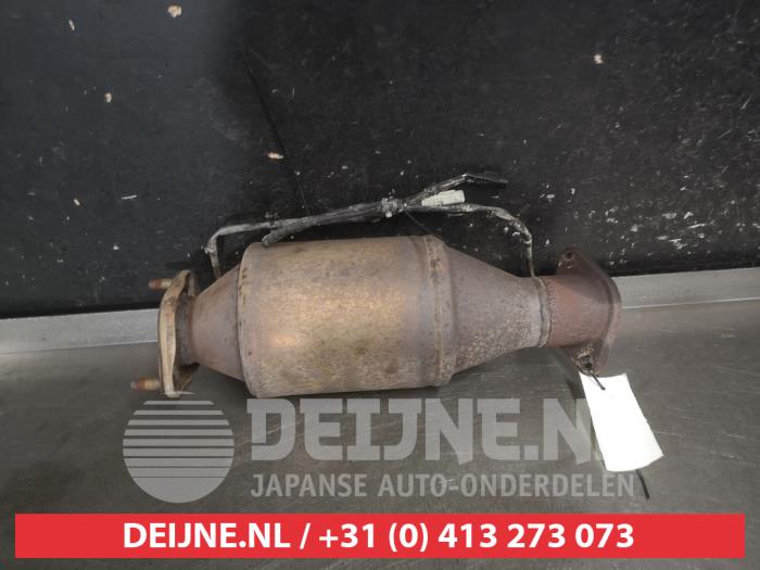 Gebruikte Katalysator Hyundai i30 Fastback (PDEBA/PEDBC) 2.0 N Turbo 16V Prijs € 500,00 Margeregeling aangeboden door V.Deijne Jap.Auto-onderdelen BV
