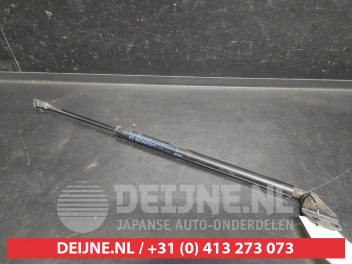 Mazda CX-3 Gasdemper links-achter O742319