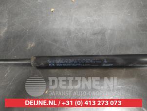 Mazda CX-3 Gasdämpfer links hinten O742319 foto 2