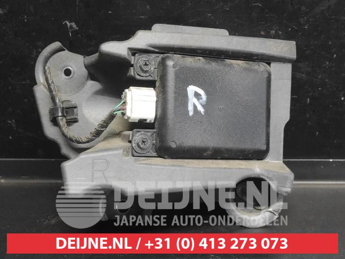 Mazda CX-3 Dode hoek sensor O742323