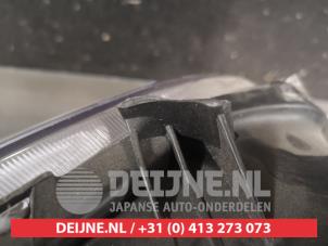 Toyota Yaris Headlight, left O742374 photo 3