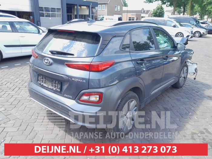 Hyundai Kona Achterklep reflector rechts O742354