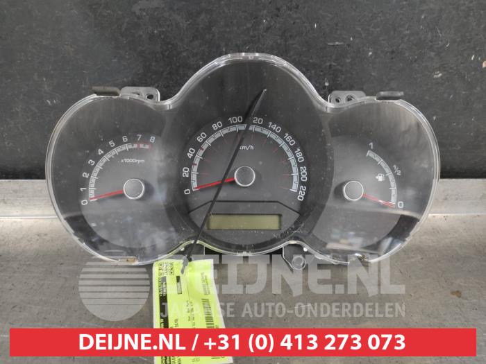 Kia Venga Kilometerteller KM O742402