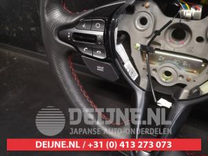 Hyundai I30 Fastback Lenkrad O742421 foto 2