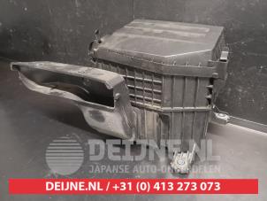 Hyundai I30 Fastback Air box O742430 photo 2