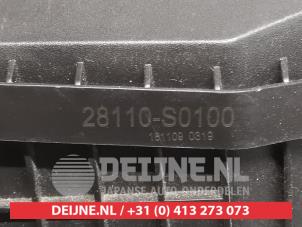 Hyundai I30 Fastback Air box O742430 photo 3