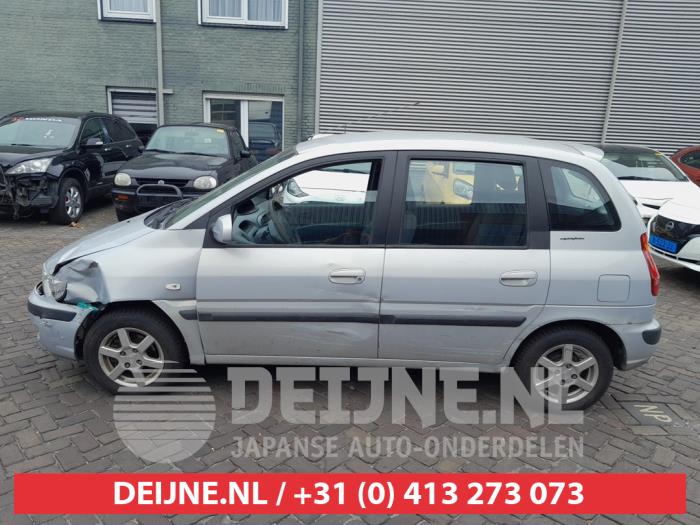Hyundai Matrix Türscheibe 4-türig links vorne O742457
