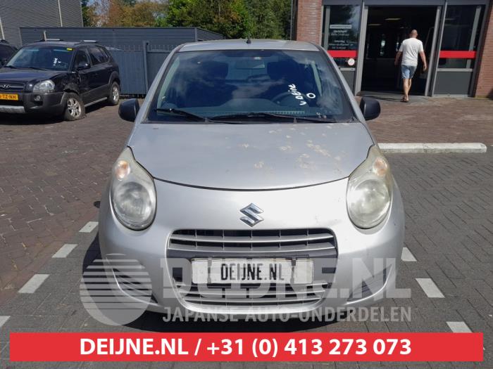 Suzuki Alto Motorkap O742498