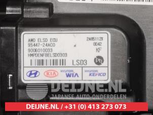 Hyundai I30 Fastback Controlled-slip differential module O742553 photo 3