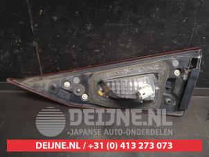Mazda 3 Achterklep reflector links O742560 foto 2