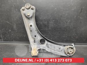 Hyundai I30 Fastback Front lower wishbone, left O742566 photo 3