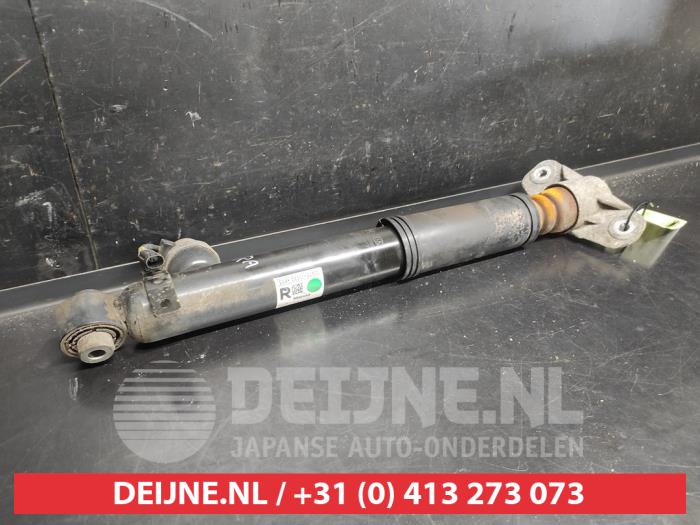 Hyundai I30 Fastback Rear shock absorber rod, right O742571