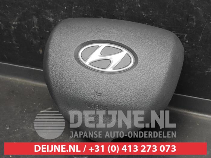 Hyundai I30 Fastback Left airbag (steering wheel) O742576