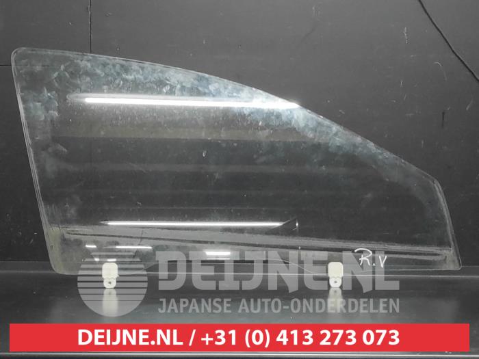 Mitsubishi Lancer Türscheibe 4-türig rechts vorne O742611