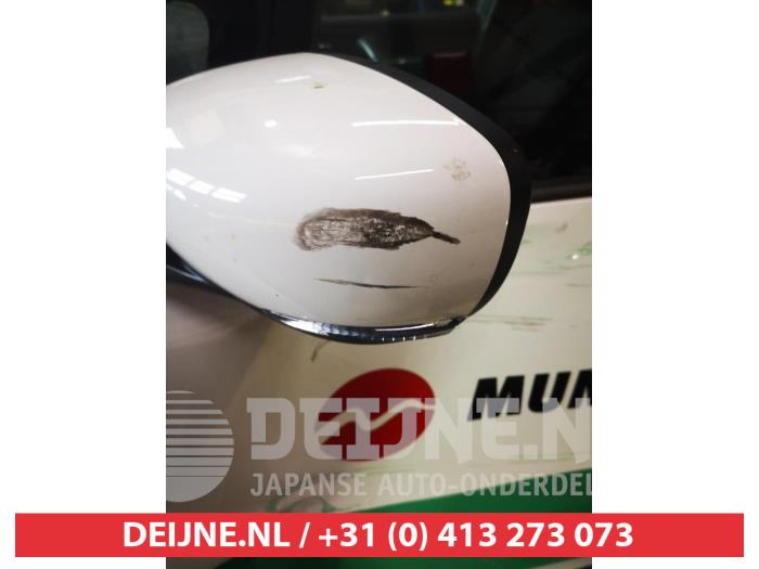 Nissan Leaf Buitenspiegel links O742590