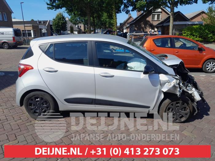 Hyundai I10 Driehoeks Ruit rechts-achter O742655