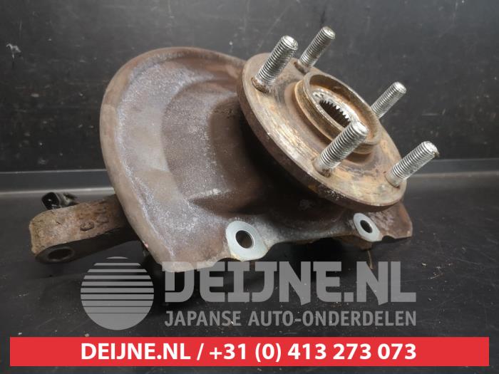 Mitsubishi Lancer Achsschenkel links vorne O742698