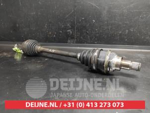 Daihatsu Cuore Aandrijfas links-voor O742844 foto 2