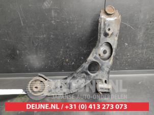 Daihatsu Cuore Querlenker unten rechts vorne O742847 foto 2