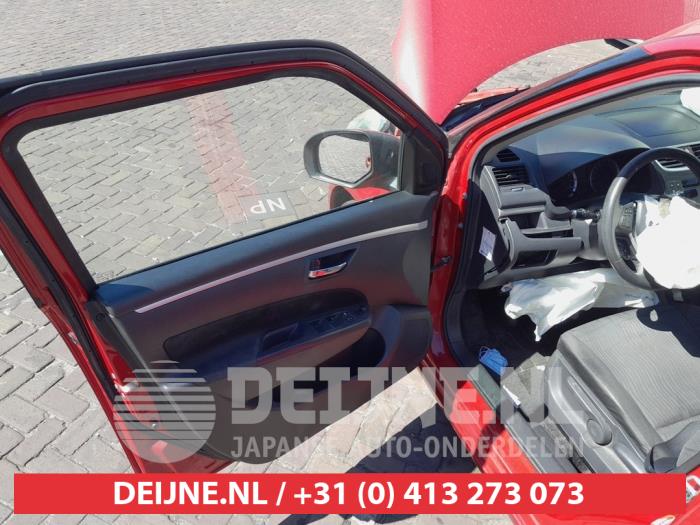 Suzuki Swift Kombischalter Fenster O742872