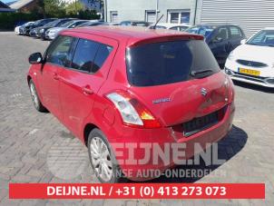 Suzuki Swift Achterlicht links O742882 foto 3