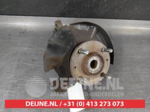 Hyundai Matrix Achsschenkel rechts vorne O742946 foto 2
