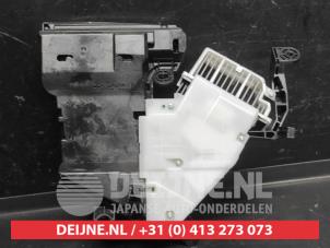Toyota Prius Head-up display O743009 foto 2