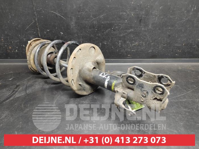 Toyota Prius Stoßdämpferstrebe rechts vorne O743010