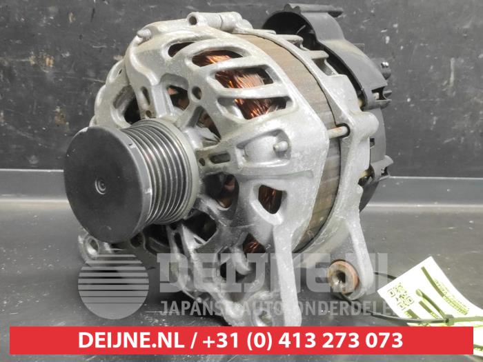 Gebruikte Dynamo Nissan Juke (F16) 1.0 DIG-T 12V Prijs op aanvraag aangeboden door V.Deijne Jap.Auto-onderdelen BV