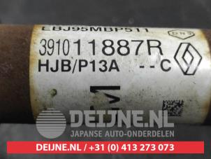 Nissan Juke Antriebswelle links vorne O743034 foto 3