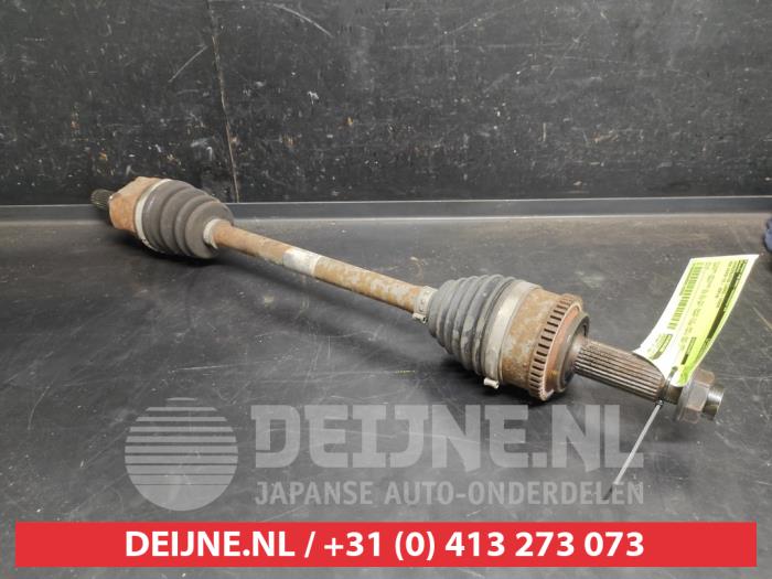 Kia Ceed Aandrijfas links-voor O743085