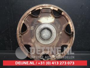 Mitsubishi Colt Radkappe O743111 foto 3