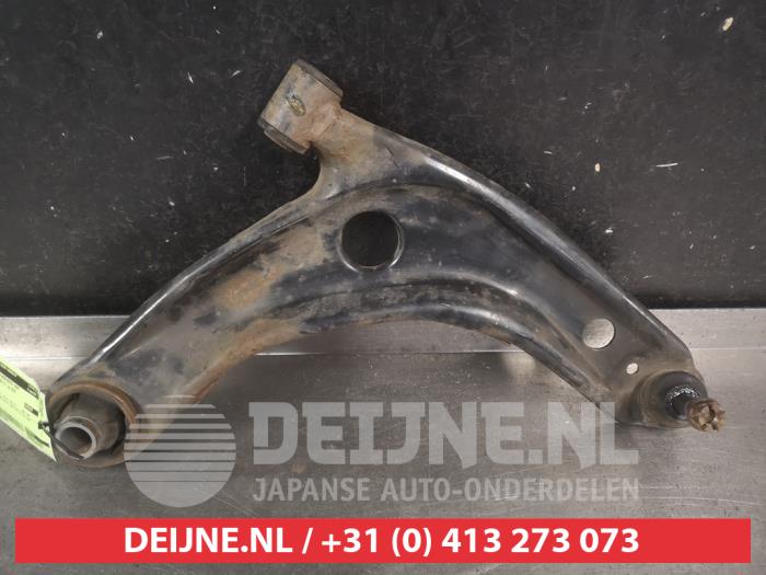Toyota Yaris Querlenker unten rechts vorne O743303
