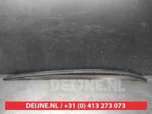 Kia Niro Dakrail links O743368 foto 2