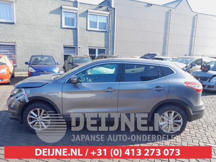 Nissan Qashqai Extra Ruit 4Deurs links-achter O743437
