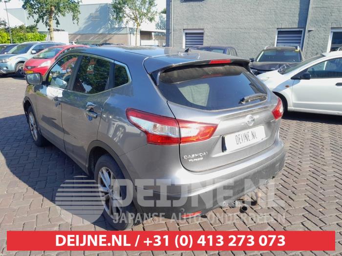 Nissan Qashqai Achterlicht links O743439