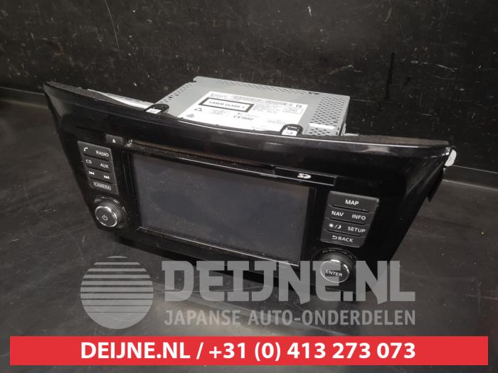 Nissan Qashqai Radio O743461