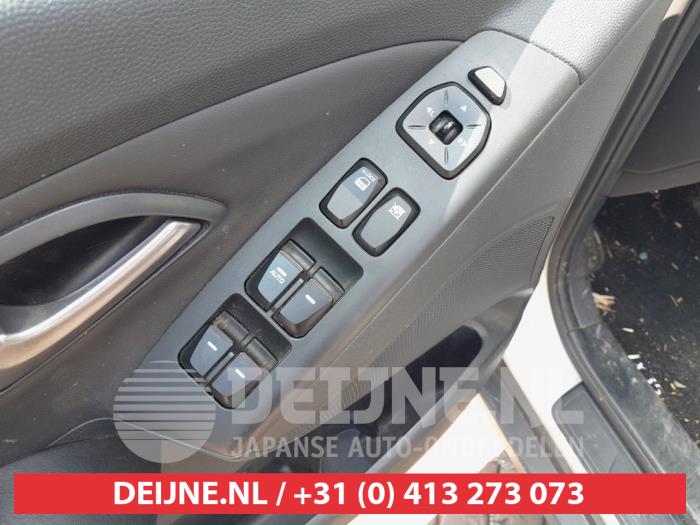 Hyundai IX35 Kombischalter Fenster O743488