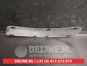 Toyota Yaris Bumperlijst rechts-voor O743522 foto 3